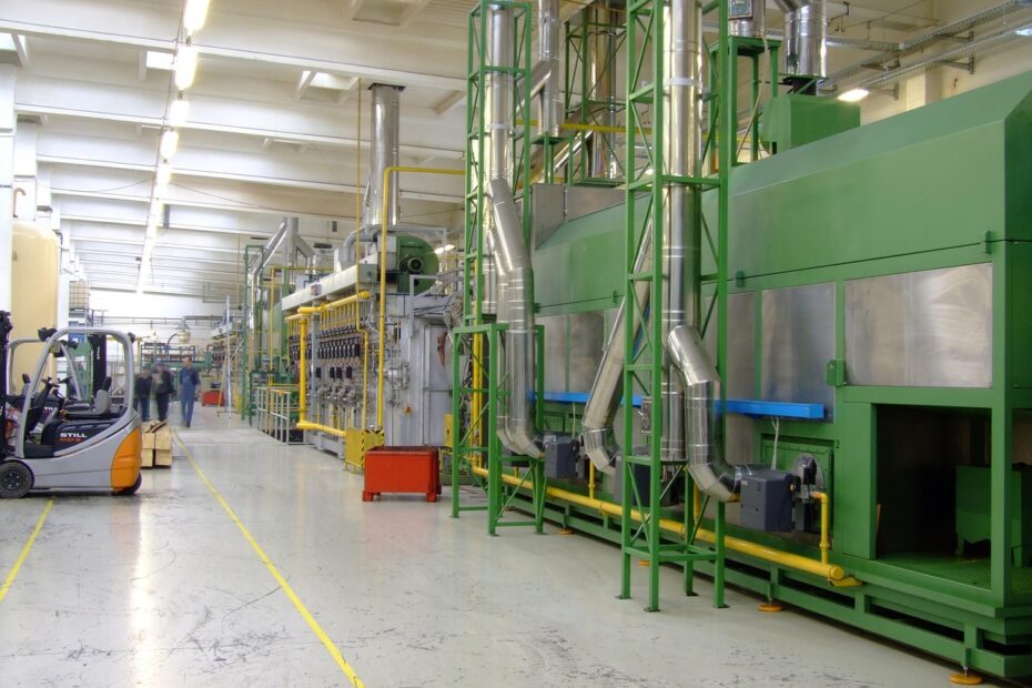 Jak integrować kontrolę jakości z produkcją